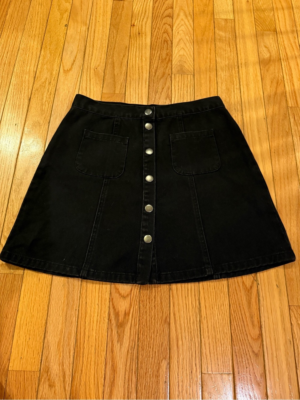 BDG Black Button-Front A-Line Denim Mini Skirt Size M goth punk alternative - Picture 2 of 6